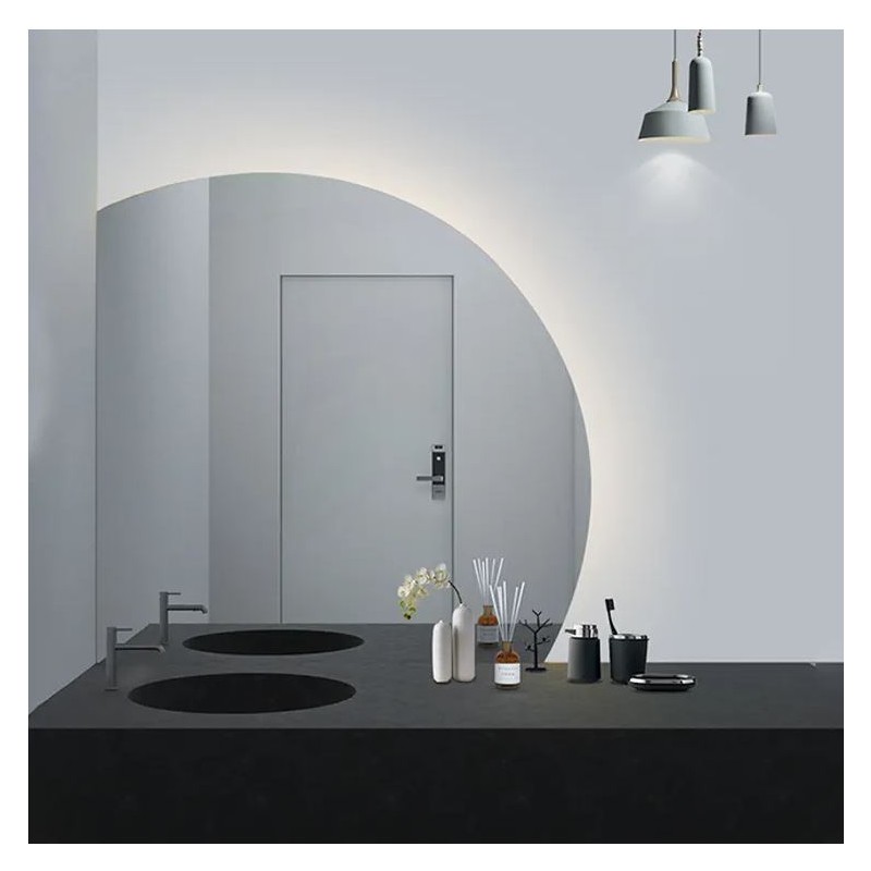 Asimetrično kopalniško LED ogledalo 100 cm