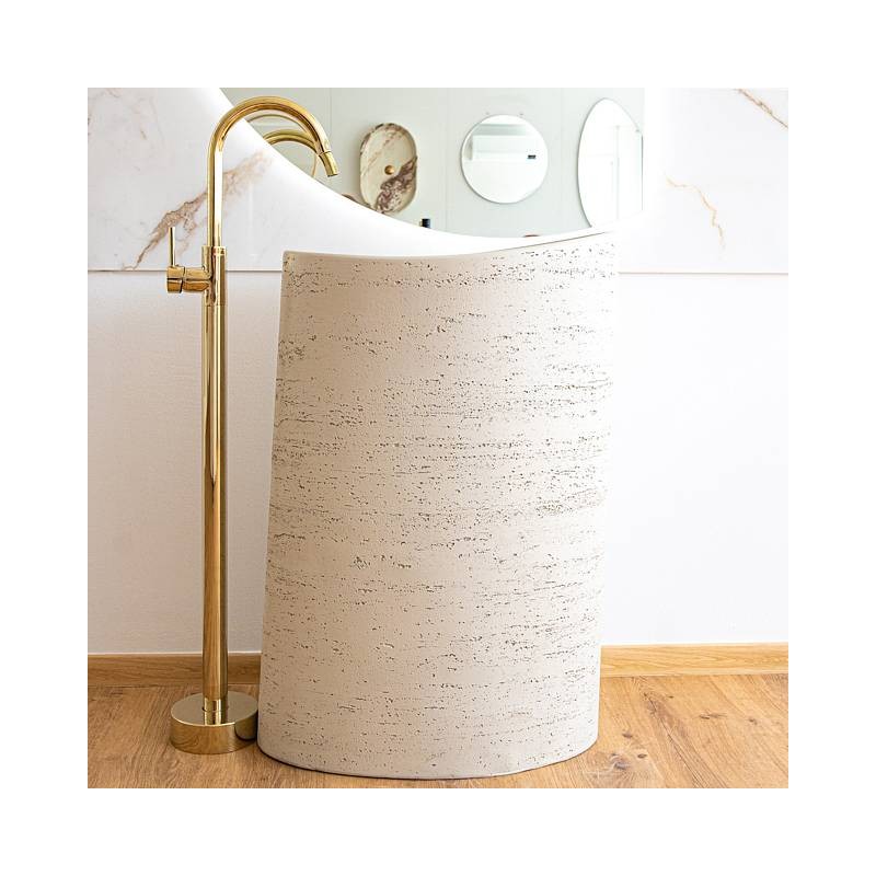 Samostoječi umivalnik iz umetnega kamna, videz bež traventin