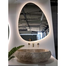 Asimetrično LED ogledalo z alu okvirjem v brushed gold barvi BigAlmond®