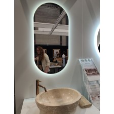 Ovalno ogledalo za kopalnico z LED osvetlitivijo