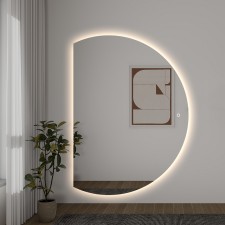 Veliko polkrožno ogledalo z osvetlitvijo