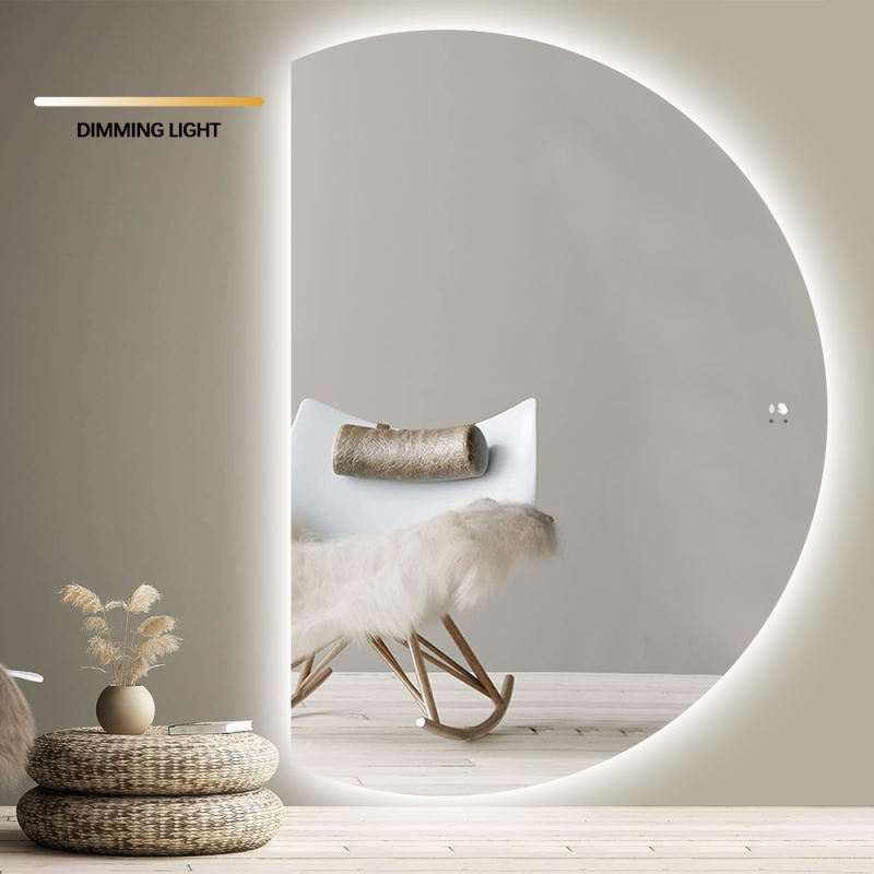 Veliko polkrožno ogledalo z osvetlitvijo