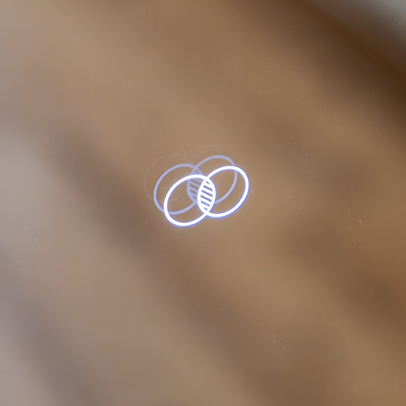 Dvojno polovalno LED ogledalo BigAlmond®
