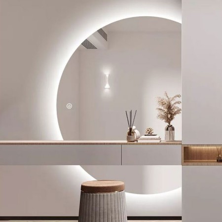 HALBRUNDE-WANDSPIEGEL-MIT-LED-LICHT