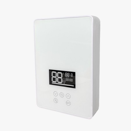 Električni pretočni bojler z LCD zaslonom in regulacijo temperature